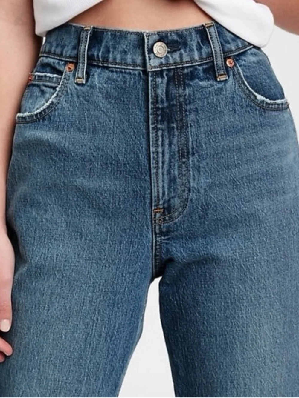 GAP high rise mom jeans 32/14